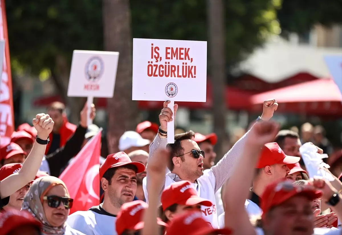 1 Mayıs Emek ve Dayanışma Günü Adana, Mersin ve Hatay'da Coşkuyla Kutlandı