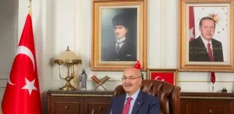 Adana Valisi'nden 23 Nisan Mesajı: TBMM, Demokrasinin Temeli