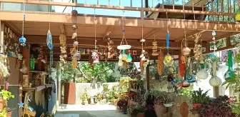 Emekli Öğretmenin Bahçesinde Sanat Dolu Bir Dünya