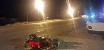 Adıyaman'da Otomobil ile Motosiklet Çarpıştı: 1 Ölü, 3 Yaralı