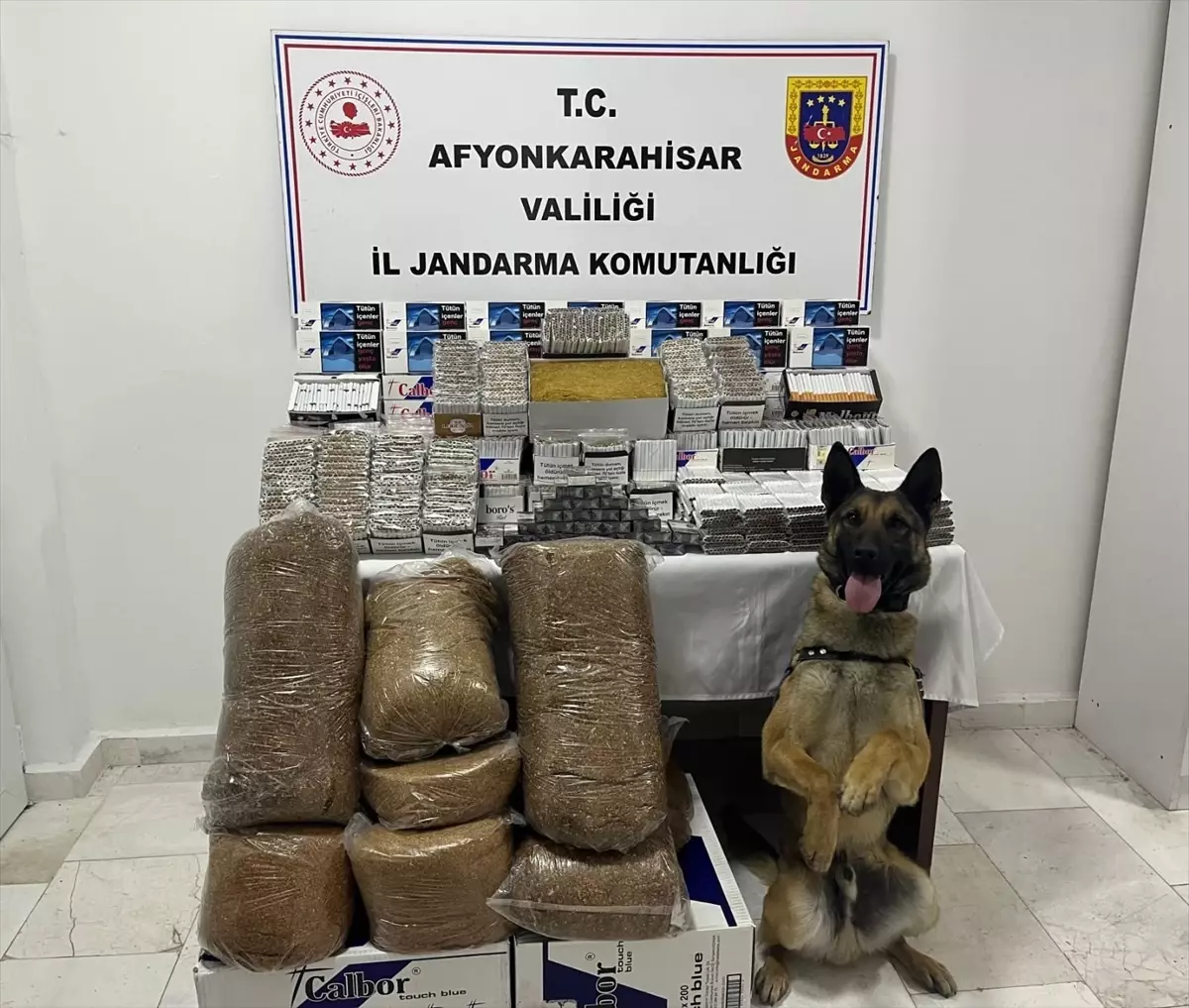 Afyonkarahisar'da Kaçak Tütün Operasyonu: 15 Bin 940 Makaron Ele Geçirildi