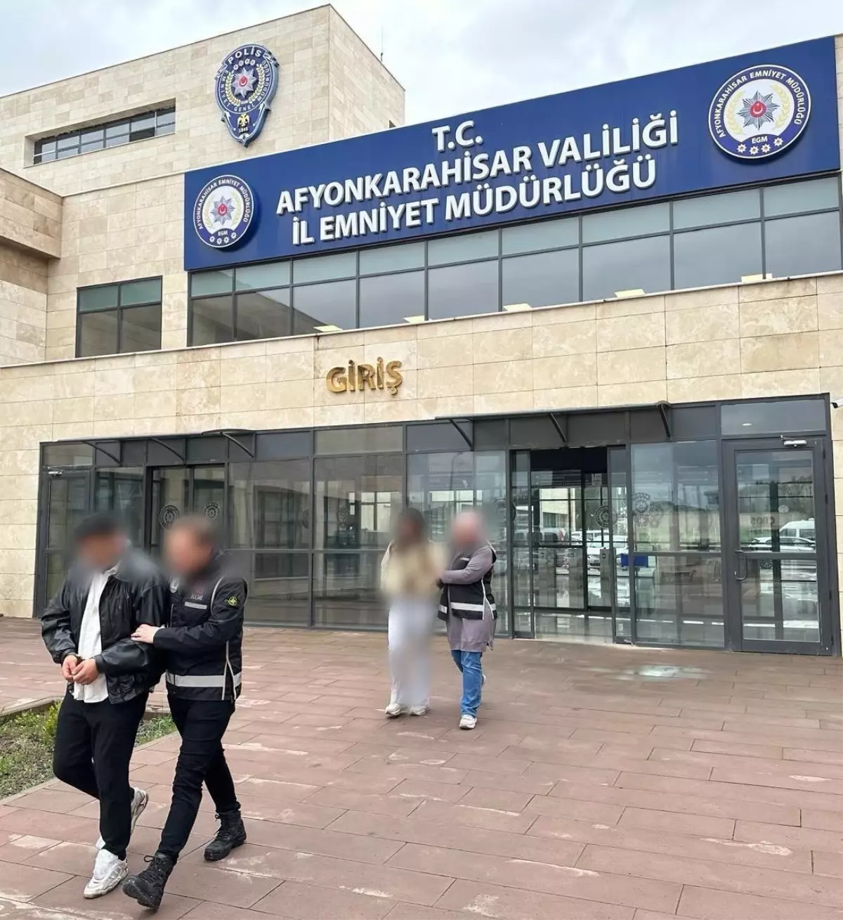 Afyonkarahisar'da Dolandırıcılık Operasyonu: 1 Tutuklama