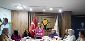 AK Parti'li Bakbak, Mersin, Kahramanmaraş, Osmaniye ve Adana'da kadınlarla buluştu