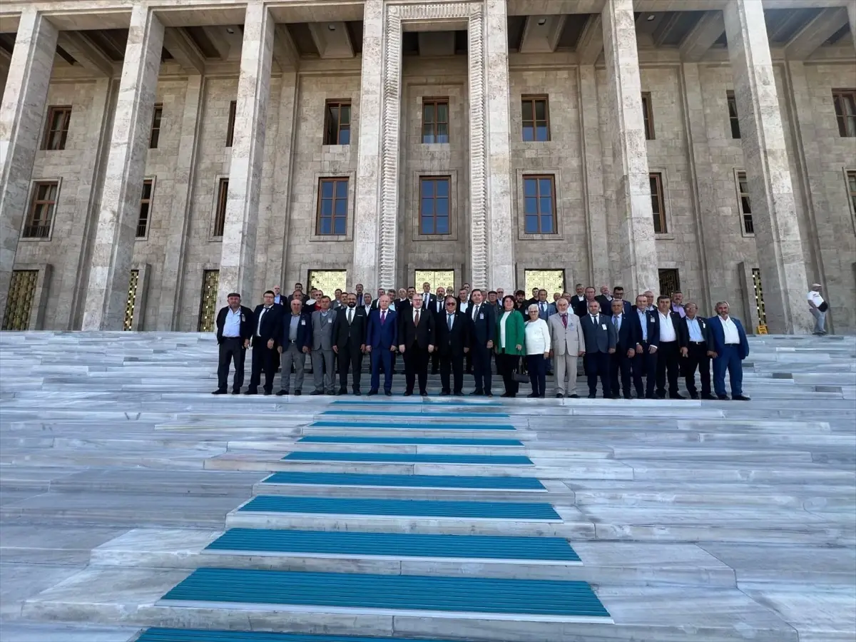 Halil Eldemir, TBMM'de Muhtarları Ağırladı
