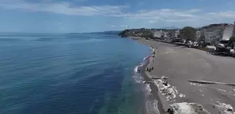 Akçakoca'da Sıcak Havalarda Turizm Yoğunluğu