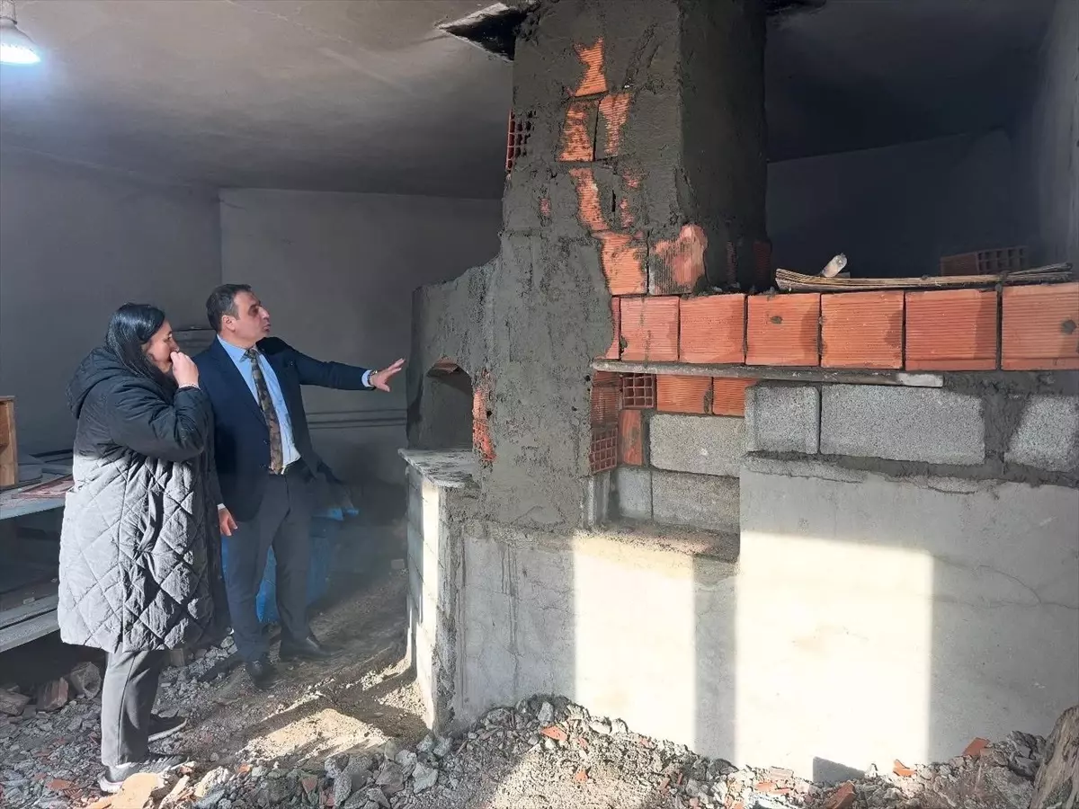 Akıncılar'da Mahalle Fırınlarının Onarımı Başladı