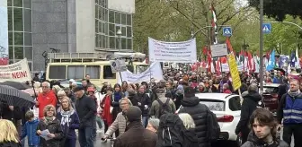 Almanya'da Paskalya Yürüyüşü ile Barış Çağrısı