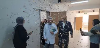 39 Yıllık Öğretmene Suluova'da Duygu Dolu Veda