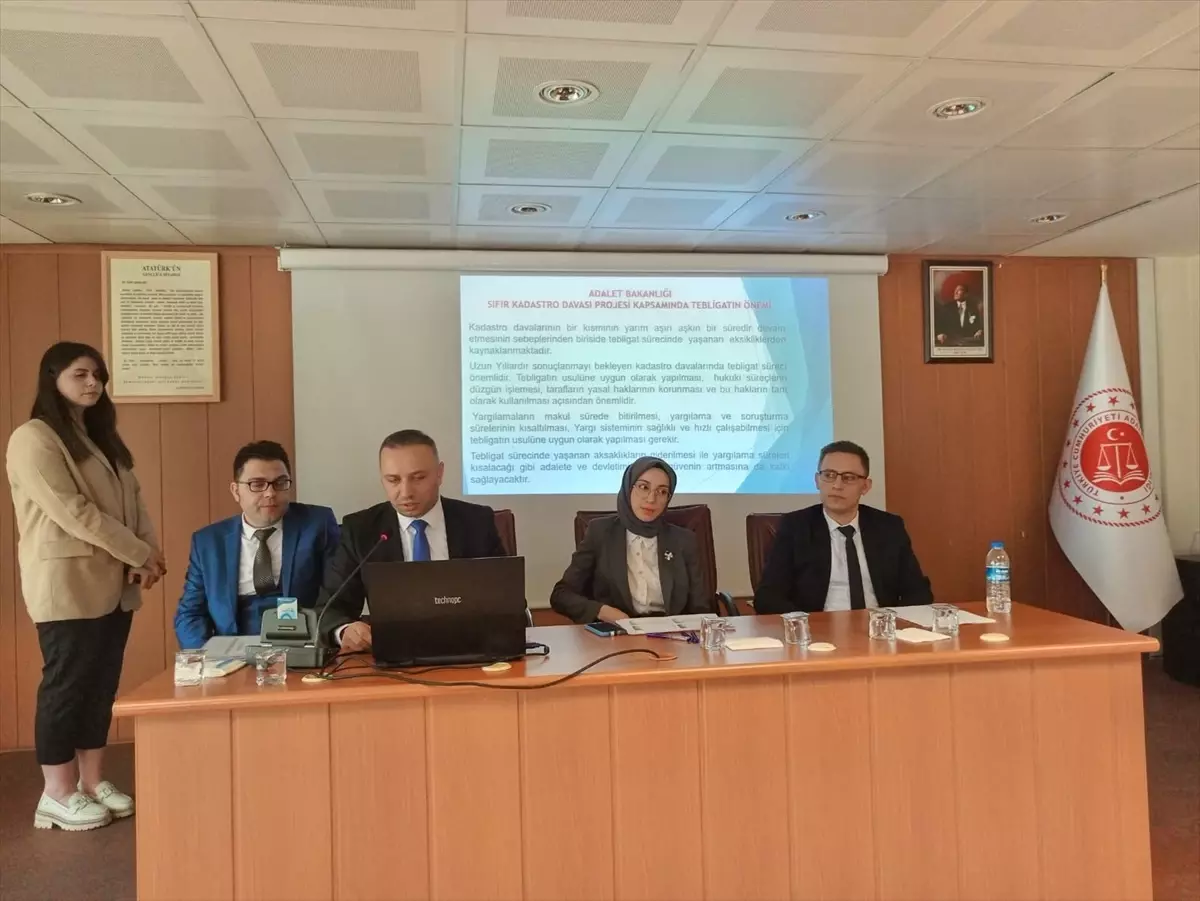 Amasya'da PTT Personeline Tebligat Hukuku Eğitimi