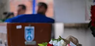 Komşusunu Öldüren Kadının Cenazesi Toprağa Verildi