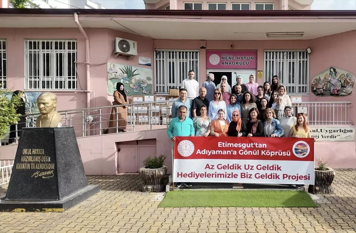 Etimesgut'tan Adıyaman'a 4 Bin Kitap Bağışı
