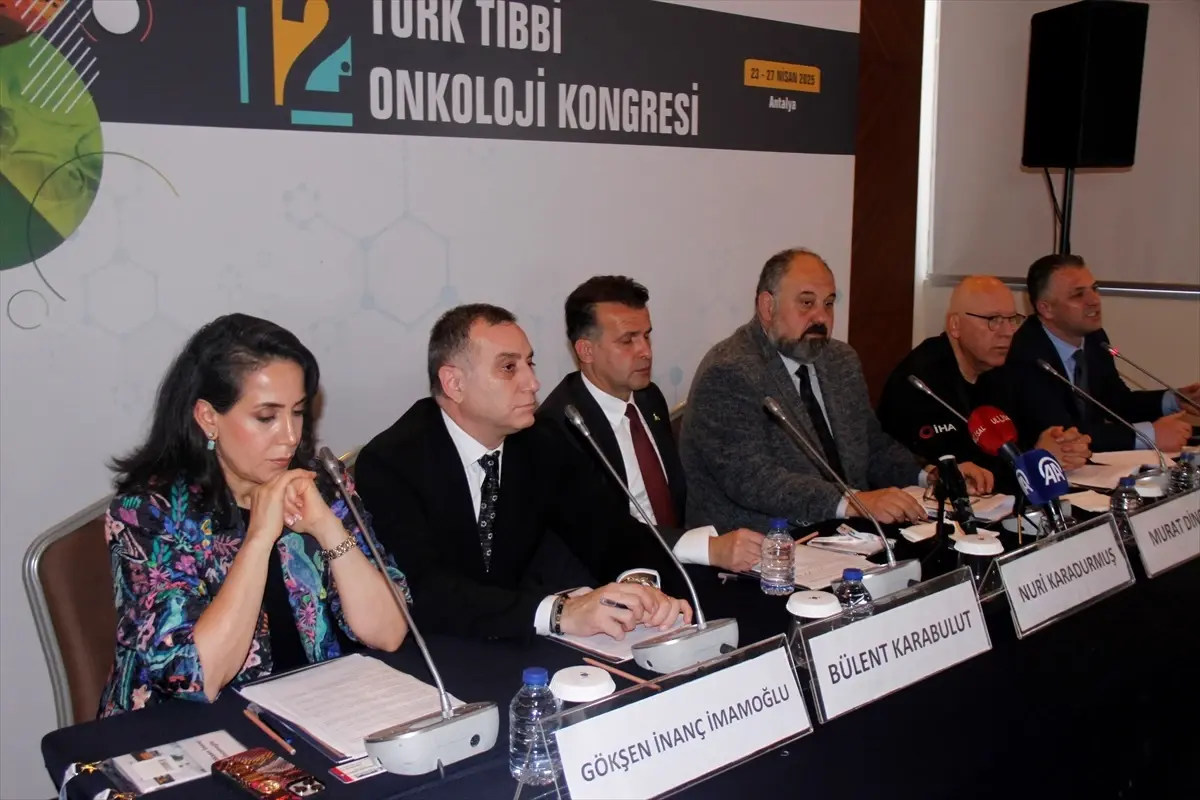 12. Türk Tıbbi Onkoloji Kongresi Antalya'da Gerçekleşti