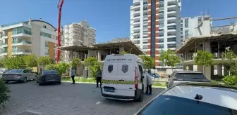 Antalya'da Genç Kadın Evinde Ölü Bulundu