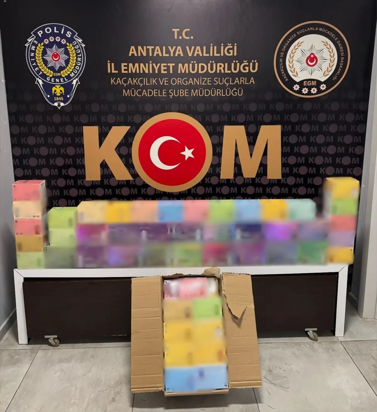 Antalya'da Kaçakçılık ve Terörle Mücadele Operasyonları: 2 Tutuklama