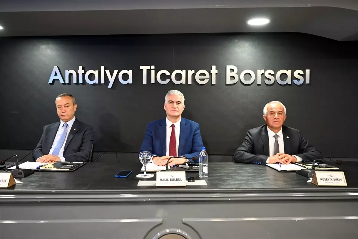 Antalya Ticaret Borsası'nda Nisan Ayı Meclis Toplantısı Gerçekleşti