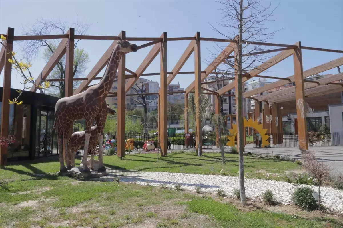 Tiran Hayvanat Bahçesi: 59 Yıldır Cazibe Merkezi