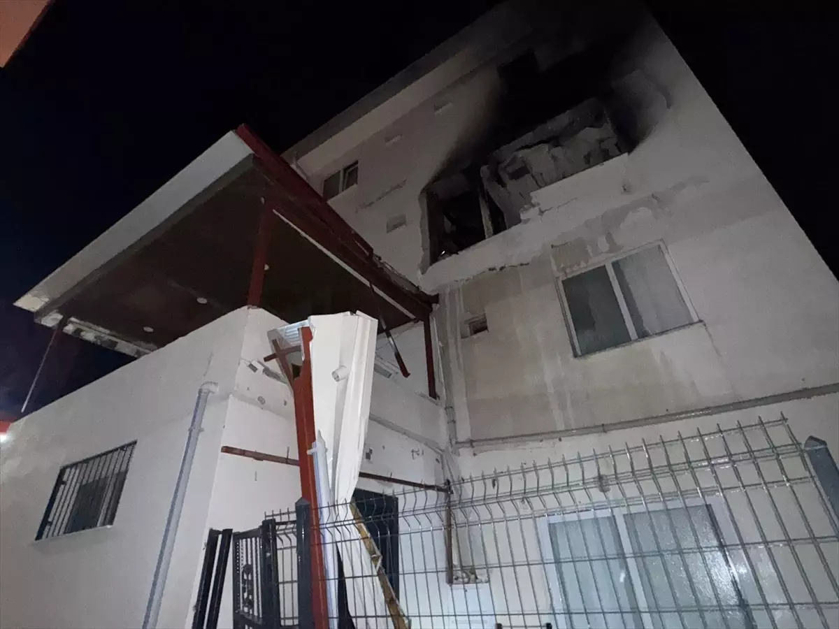 Söke'de Evde Patlama: 1 Yaralı