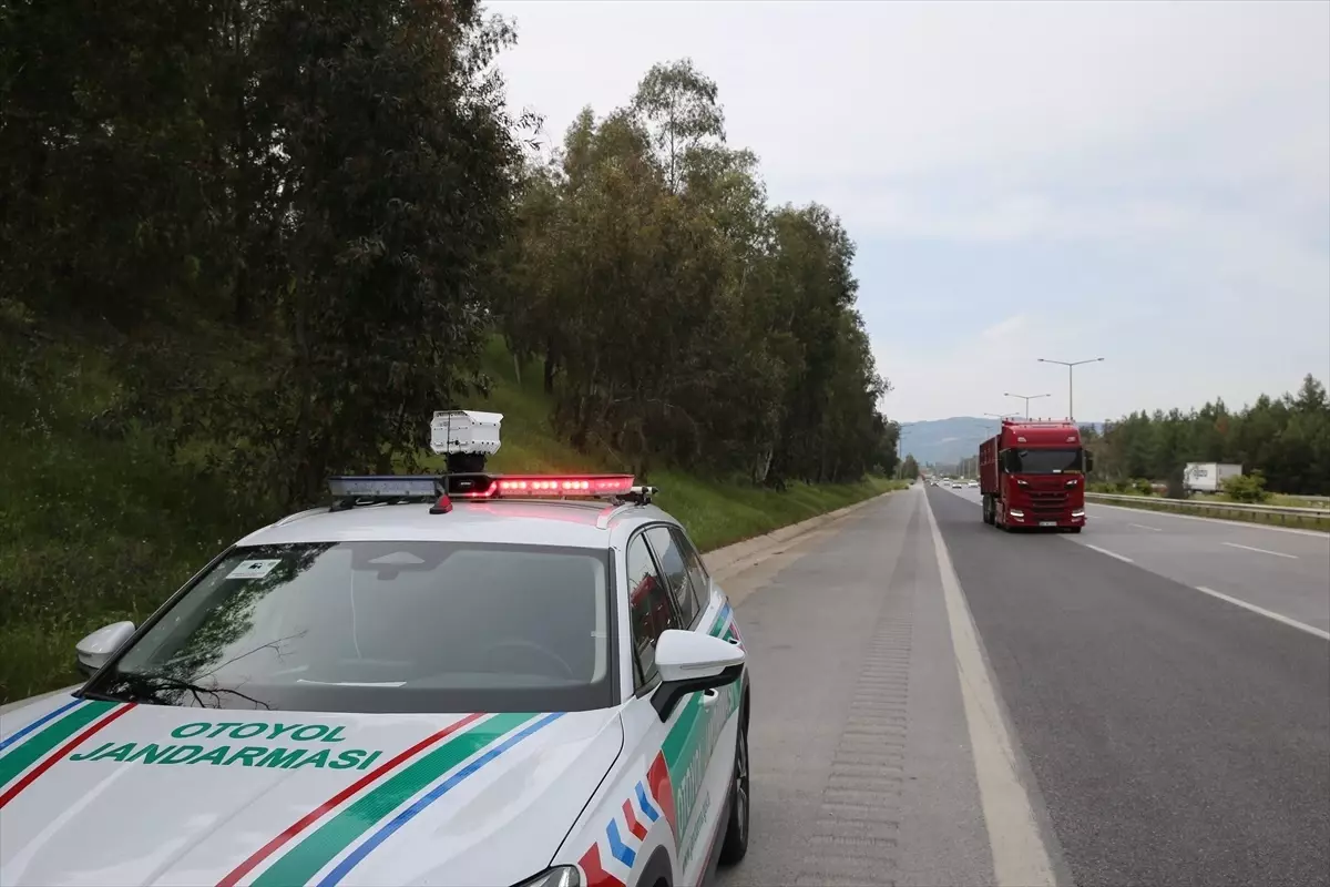 Aydın'da Yerli Radar Sistemi ile Hız İhlali Denetimleri Başladı
