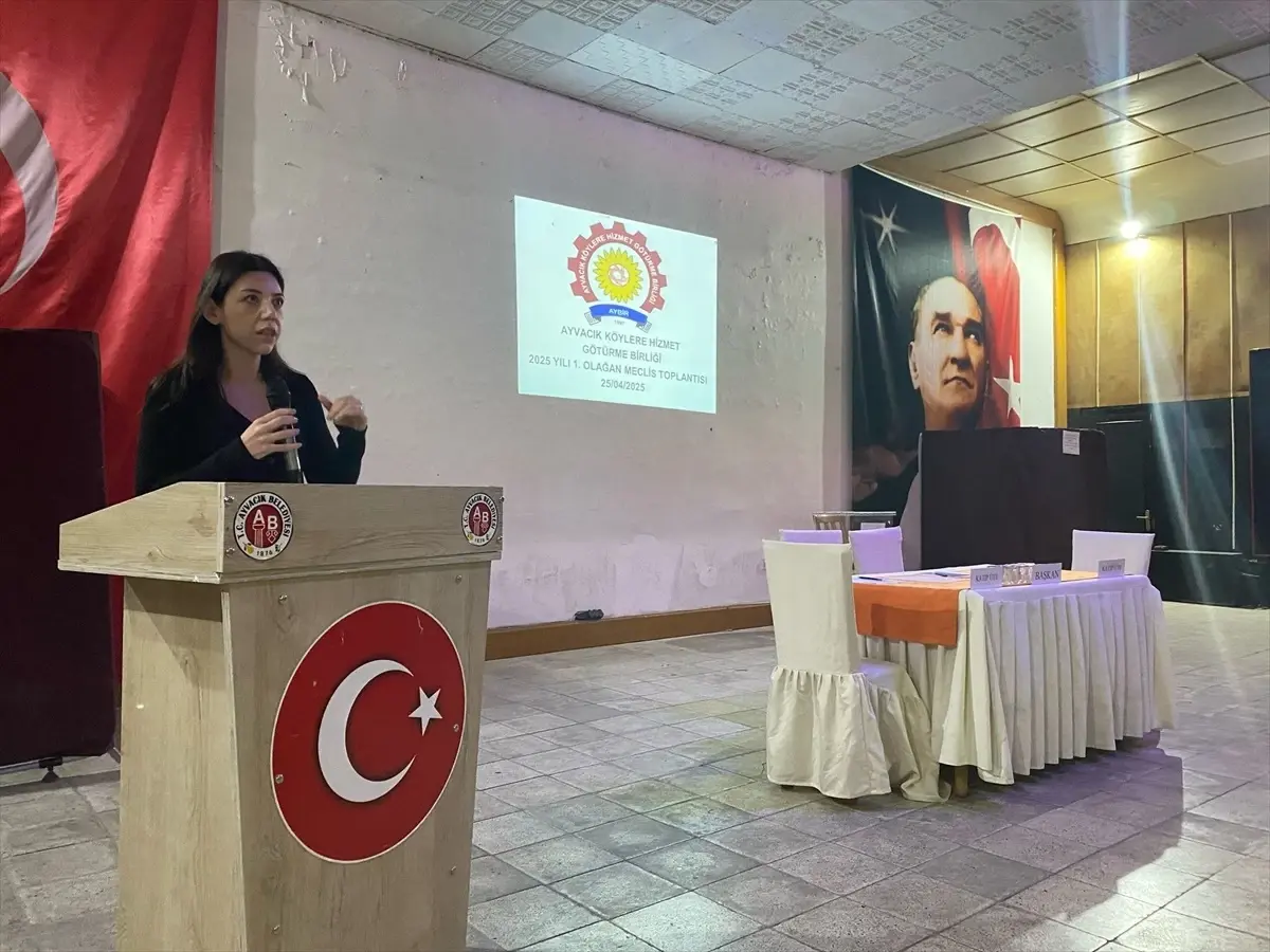 Ayvacık'ta Muhtar ve İl Genel Meclisi Üyeleri Seçildi