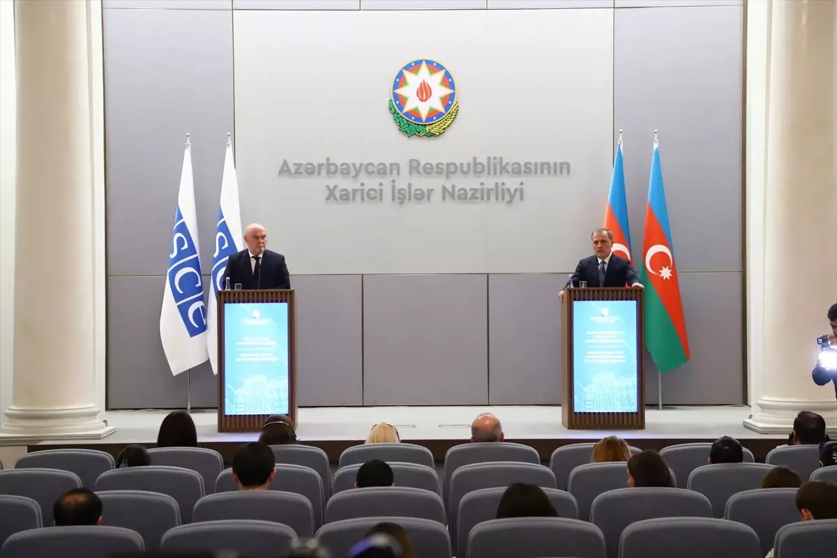 AGİT Genel Sekreteri Feridun Sinirlioğlu Azerbaycan'da