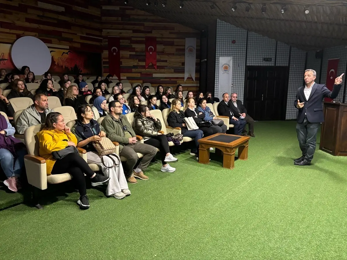 Bafra'da Voleybol Bölge Finalleri: Sporcular Tarihi ve Doğal Güzellikleri Keşfetti