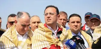 Bakan Yardımcısı Gizligider, Manisa'da zirai dondan etkilenen üzüm bağlarını inceledi Açıklaması