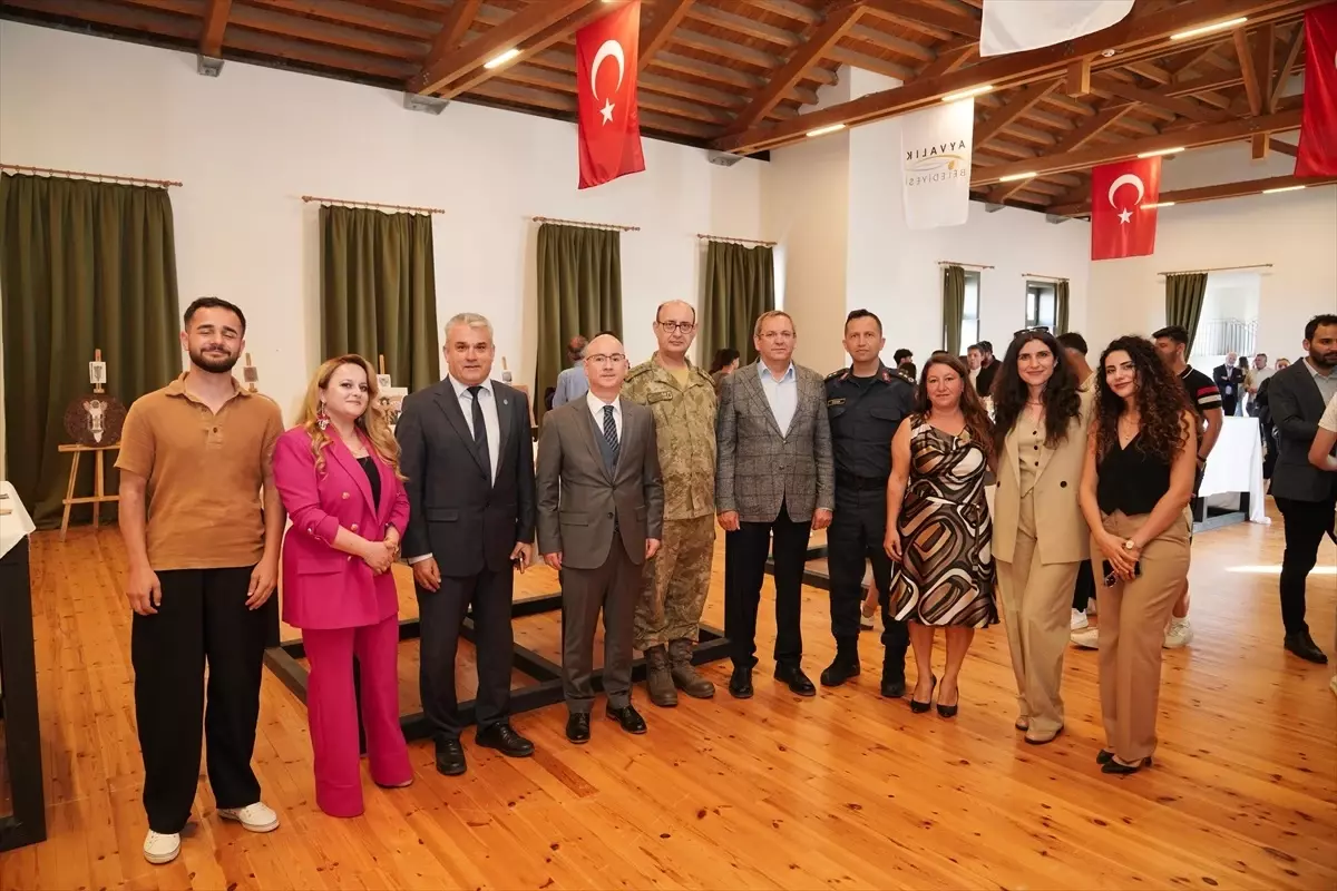 Ayvalık Meslek Yüksekokulu'ndan 'Hasat Zamanı-Ayvalık' Sergisi