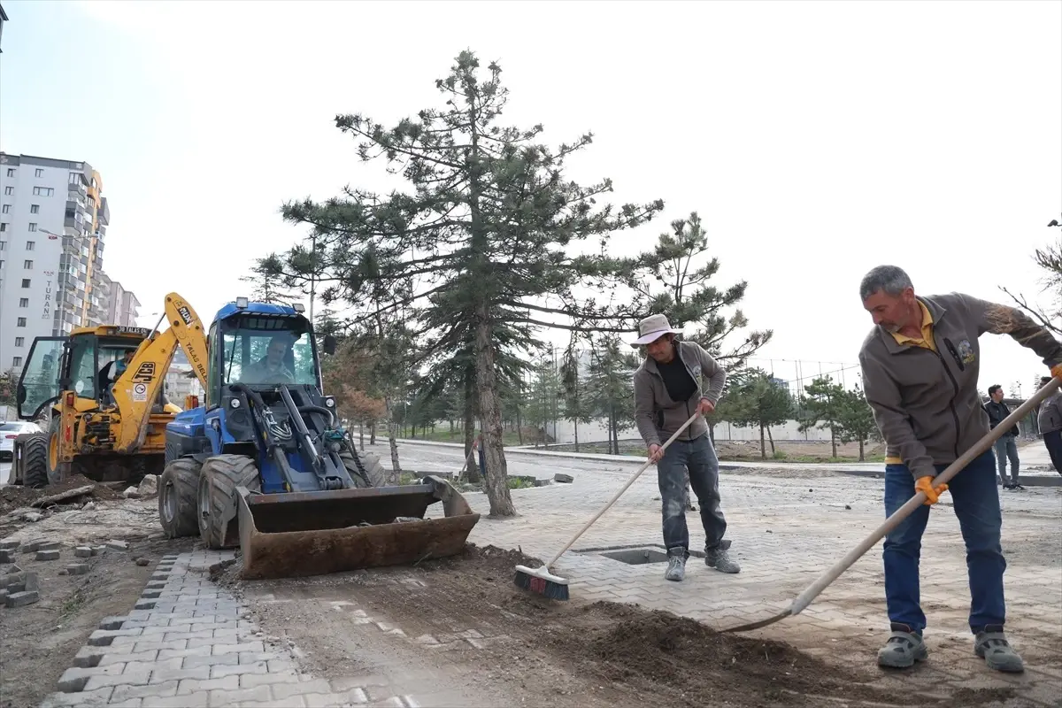 Talas Millet Bahçesi'nde Son Düzenlemeler Yapılıyor