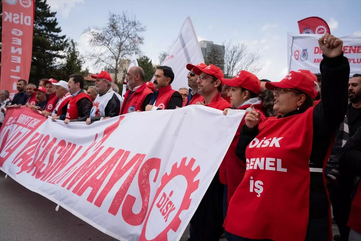Ankara'da 1 Mayıs Emek ve Dayanışma Günü Kutlandı