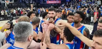 Anadolu Efes, Panathinaikos'u Mağlup Ederek Seriyi Eşitledi