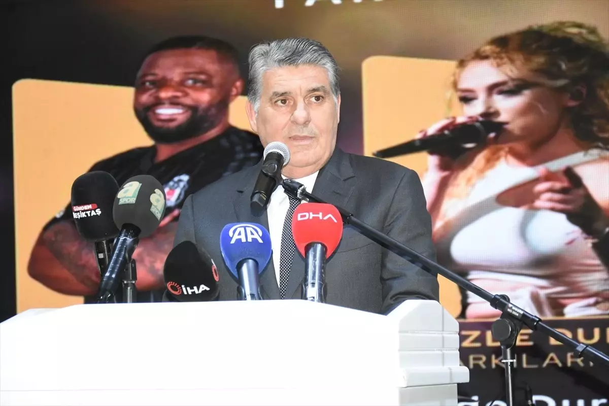 Beşiktaş Kulübü Sokaklarda Umut Oluyor