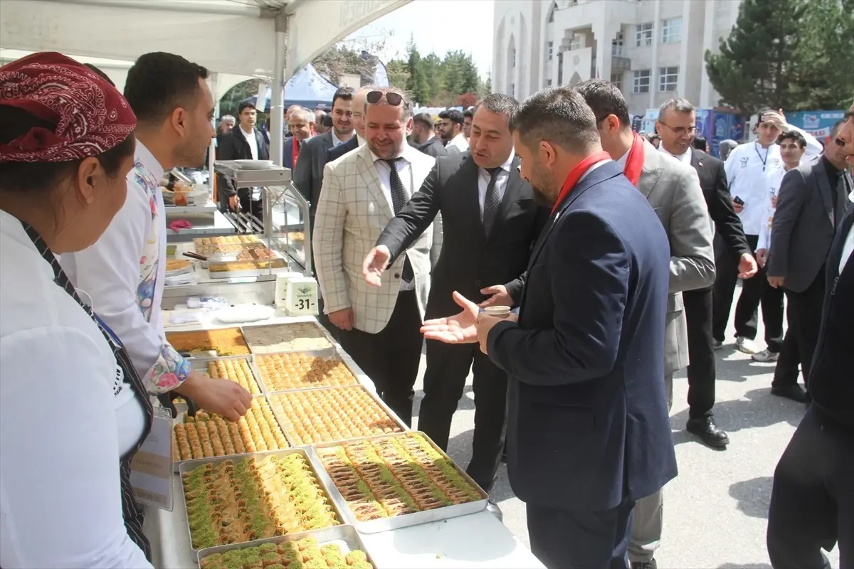 Beyşehir'de Gastronomi Festivali ve Uluslararası Kongreler Düzenlendi