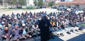 Beyşehir'de Yağmur Beklentisi İçin Dua Edildi