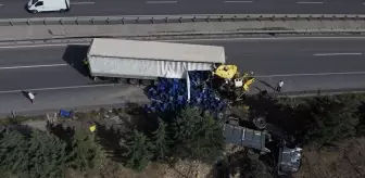 Bilecik'te Tır Kazası: İki Sürücü Yaralı