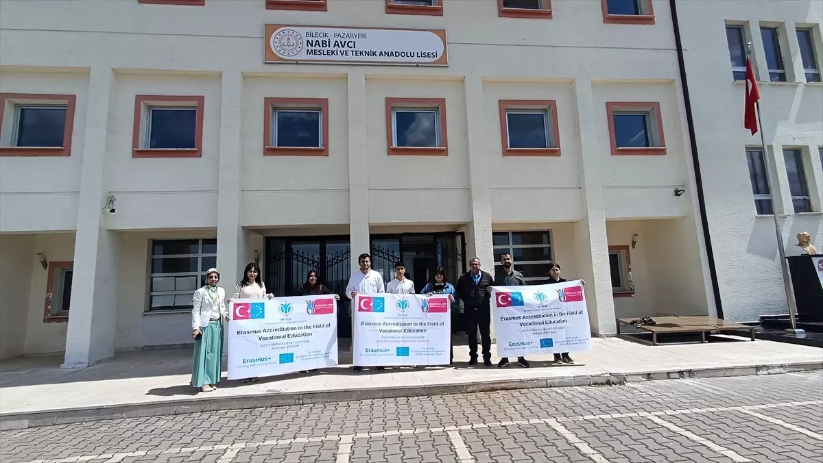 Pazaryeri Lisesi Öğrenci ve Öğretmenleri Avrupa'da Eğitim Alacak