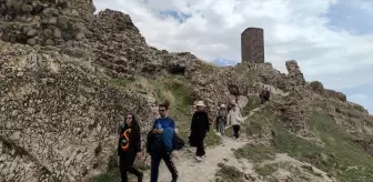 Öğretmenler Doğa Yürüyüşünde Bir Araya Geldi