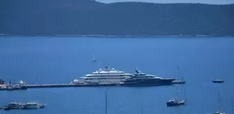 Bodrum'da Mega Yatlara Yakıt İkmal Edildi