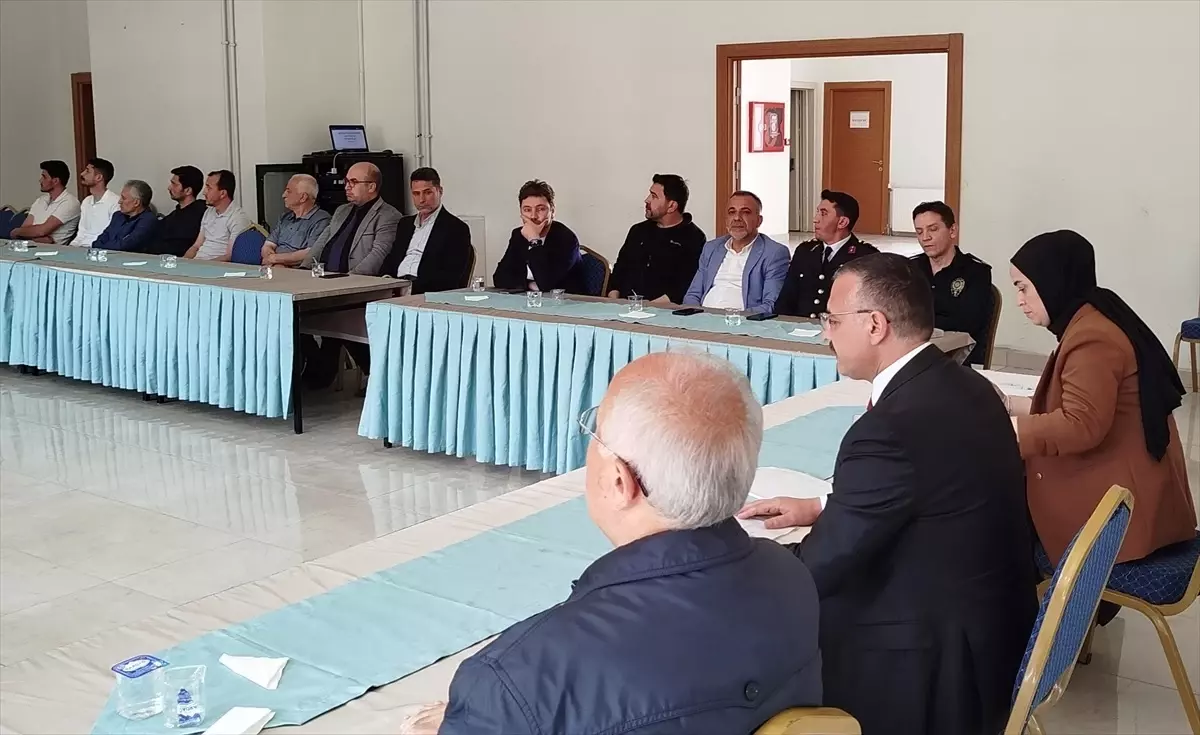 Sahipsiz Hayvanlar Eylem Planı Toplantısı Yapıldı