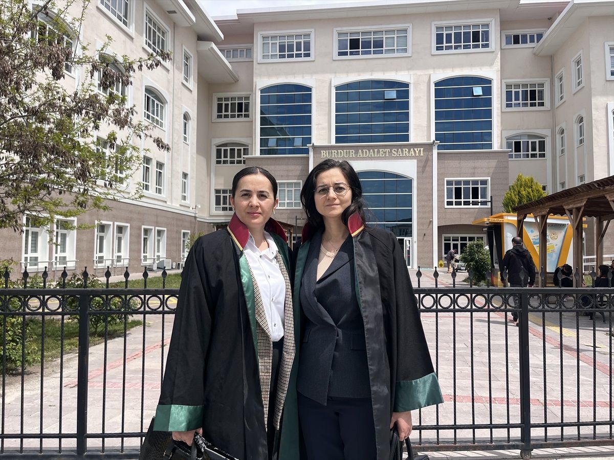 Burdur'da Özlem Şımarık Cinayeti Davasında Yargılamaya Devam Edildi