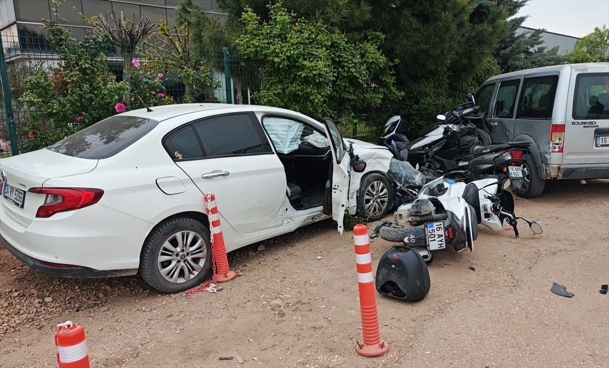 İnegöl'de Trafik Kazası: 4 Yaralı