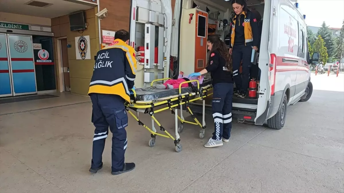 Bursa'da 2 Yaşındaki Çocuk Pencereden Düştü