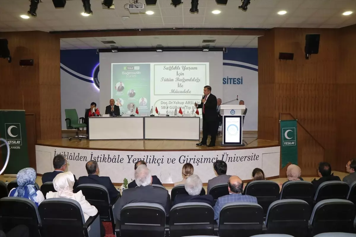 Çankırı'da Bağımlılıkla Mücadele İçin 'Bağımsızlık Paneli' Düzenlendi
