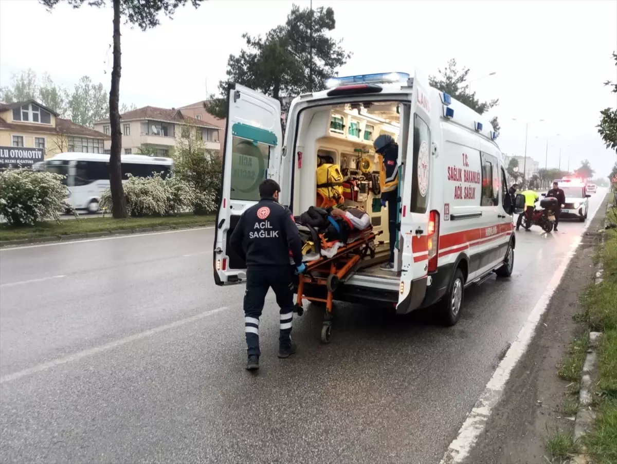 Samsun'da Motosiklet Kazası: Sürücü Yaralandı
