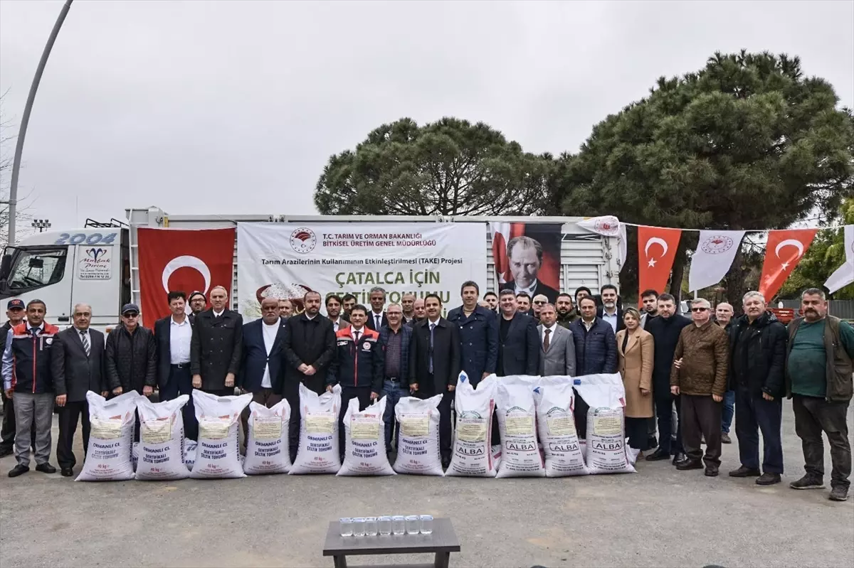 Çatalca'da 43 Üreticiye Çeltik Tohumu Dağıtıldı