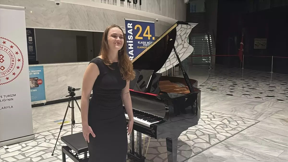 24. Afyonkarahisar Klasik Müzik Festivali'nde Eva Strejcova Sahne Aldı