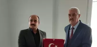 Resul Acar, Emekli Olduğu İçin Mesai Arkadaşlarına Veda Etti