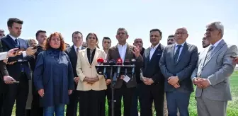 CHP Lideri Özgür Özel'den Ekrem İmamoğlu'na Destek Ziyareti