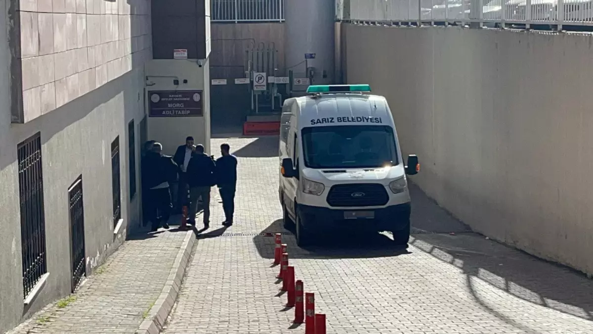 Çoban Köpeklerinin Saldırısında 72 Yaşındaki Adam Hayatını Kaybetti