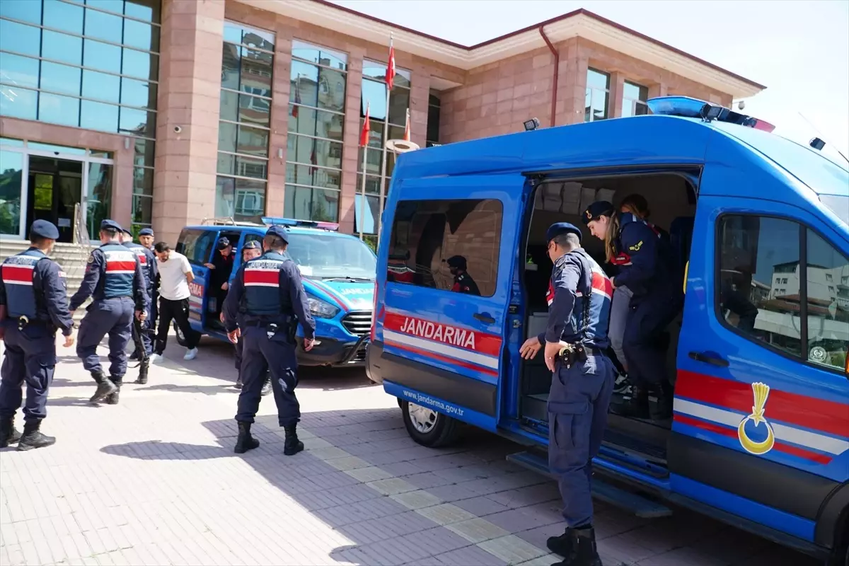 Çorum'da Uyuşturucu Ticareti Şüphesi: Bir Tutuklama