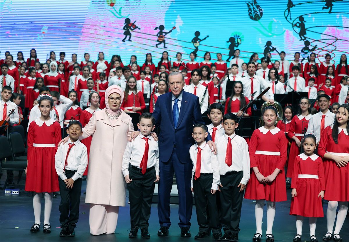 Cumhurbaşkanı Erdoğan, 23 Nisan Ulusal Egemenlik ve Çocuk Bayramı Konseri'ni dinledi